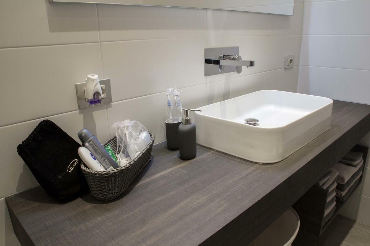 Il Covo Di Gio' Apartament مودينا المظهر الخارجي الصورة